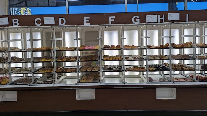 C&C Restaurant Bakery Picture 1
