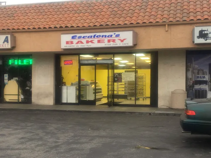 Escalona's bakery Picture 10