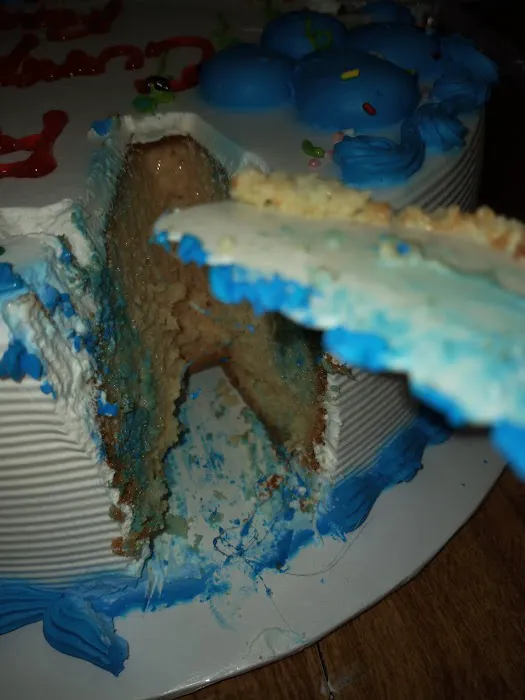 Lucero's Bakery Picture 9
