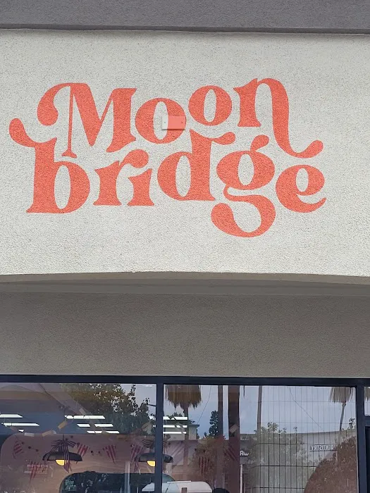Moonbridge Doughnut Studio Picture 4