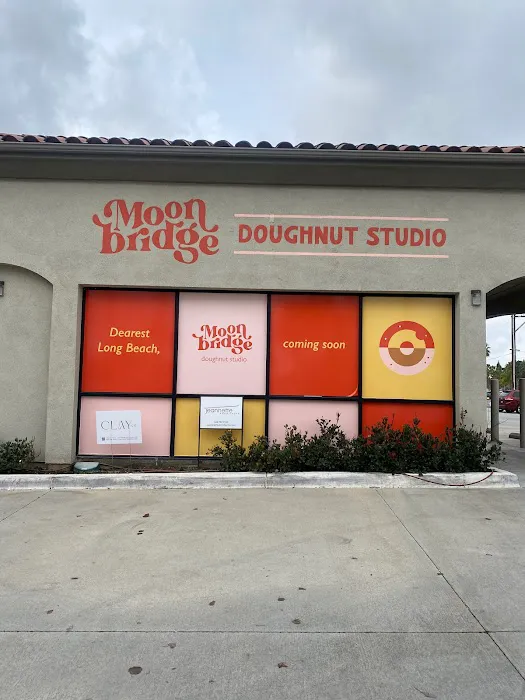 Moonbridge Doughnut Studio Picture 9