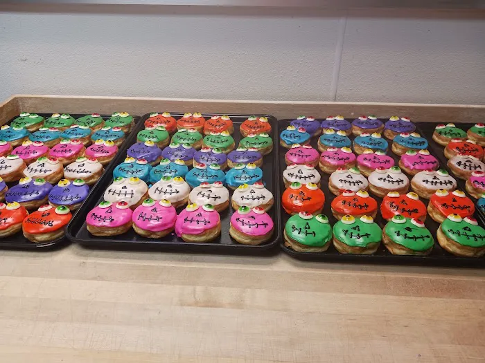 Yum Yum Donuts Picture 2