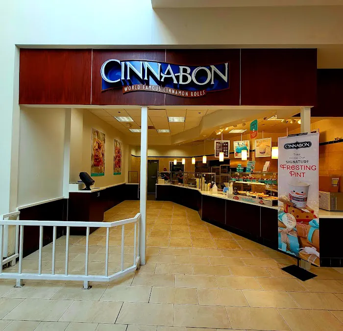 Cinnabon Picture 4