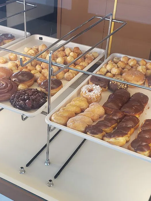 Dandy's Donuts Picture 3