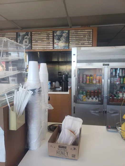 Dandy's Donuts Picture 1