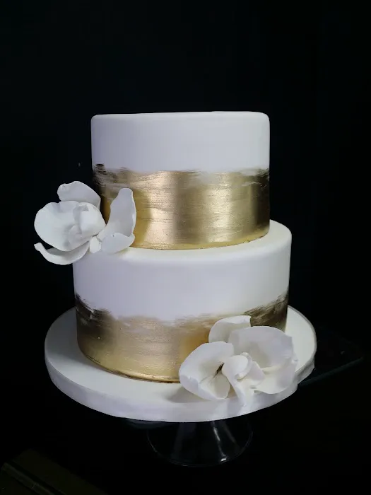 Joanie & Leigh's Cakes Picture 7