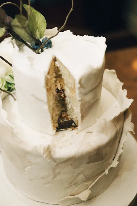 Joanie & Leigh's Cakes Picture 3