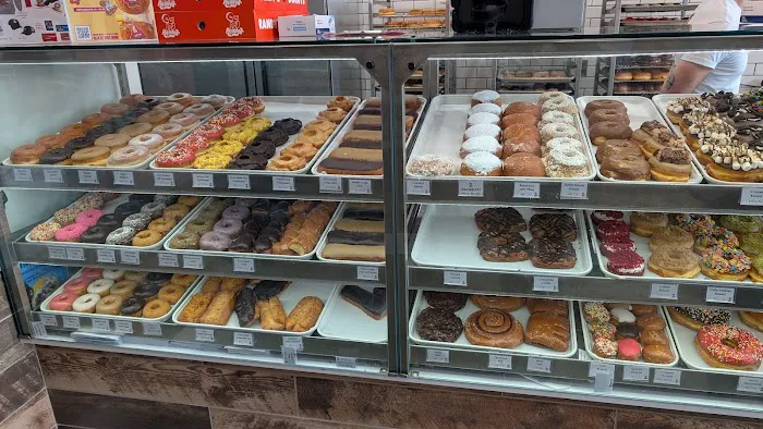 Randy's Donuts Picture 1