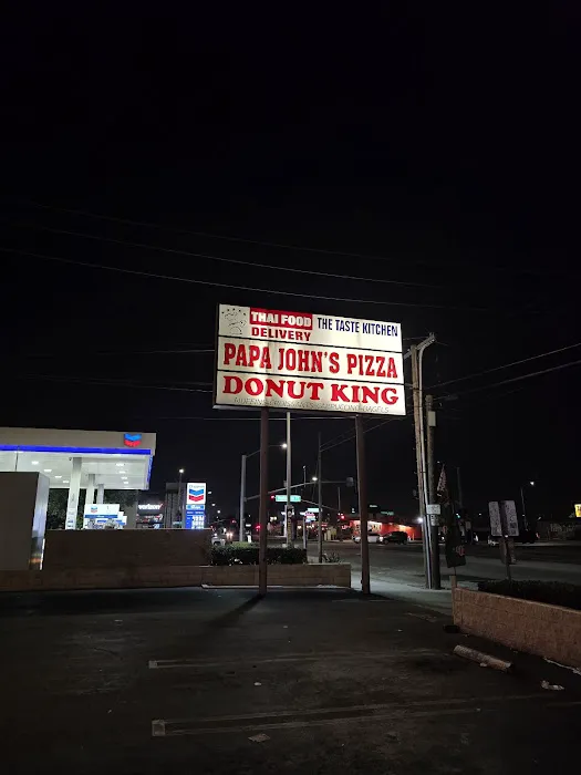 Donut King Picture 1
