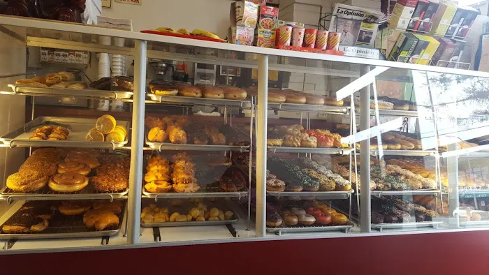 Donut King Picture 9