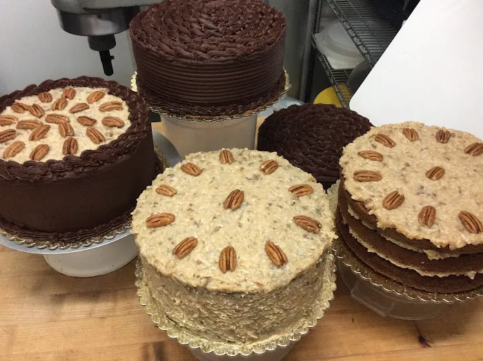 Heavenly Cakes Creations Picture 2