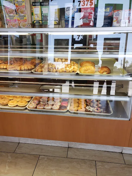 Sunland Donuts Picture 8