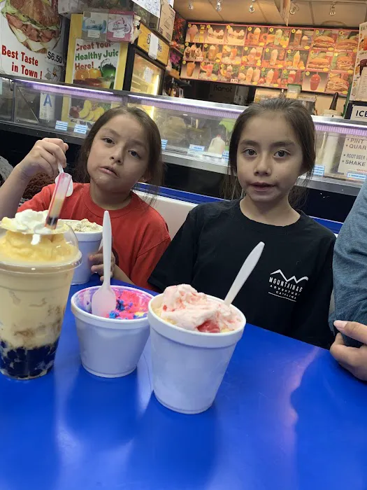 Sammy Goode's Donuts & Ice Cream Picture 4
