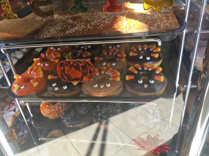 Winchell's Donut House Picture 7