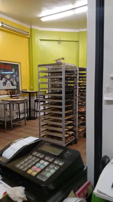 La Flor Bakery Picture 3