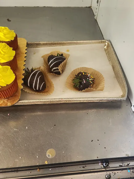 Aracely’s Bakery Picture 7