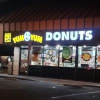 Yum Yum Donuts ico