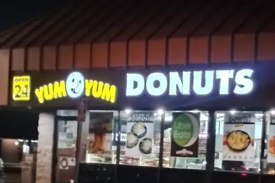 Yum Yum Donuts