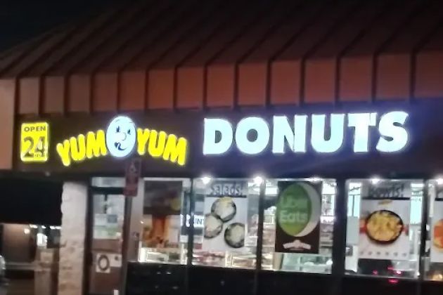 Yum Yum Donuts