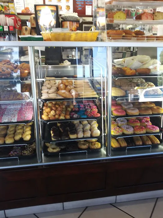 Yum Yum Donuts Picture 2