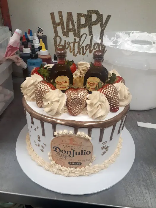 Reyna's Bakery Picture 2