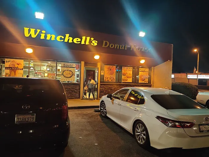 Winchell's Donut House Picture 2