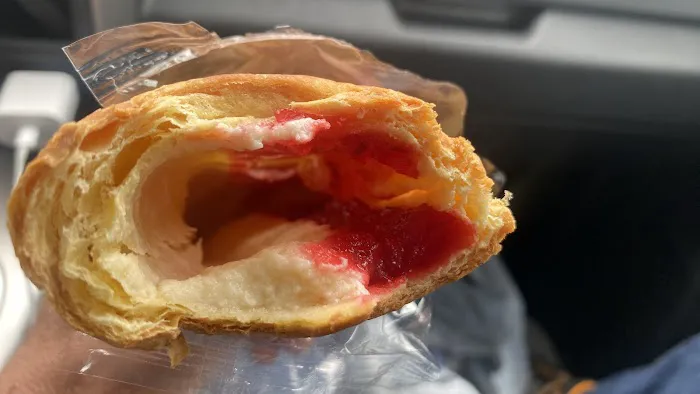 Bon Appetit Bakery Picture 3