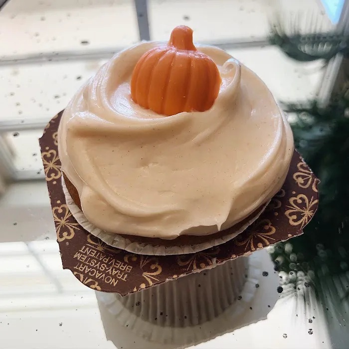 Frosted Cupcakery Picture 5
