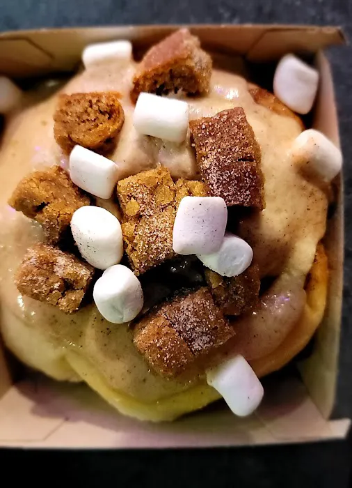 Cinnaholic Picture 7