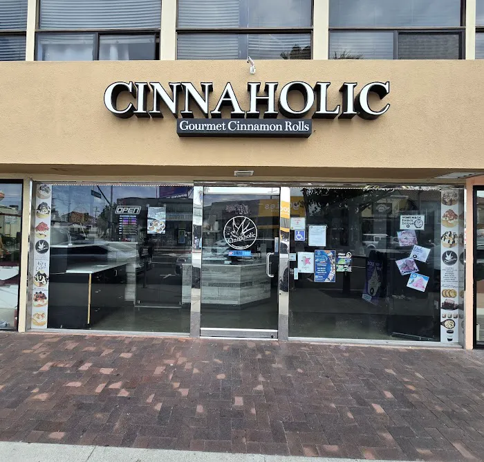Cinnaholic Picture 10