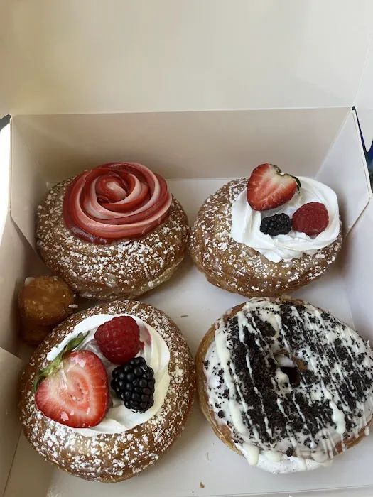 Knead Donuts Picture 3