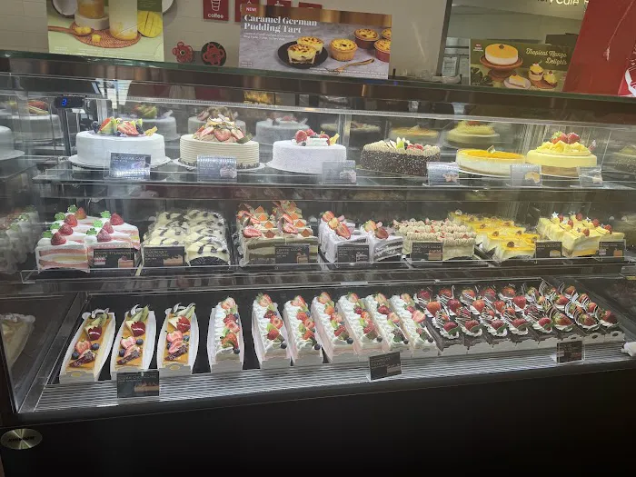 85°C Bakery Cafe - Cerritos Picture 4