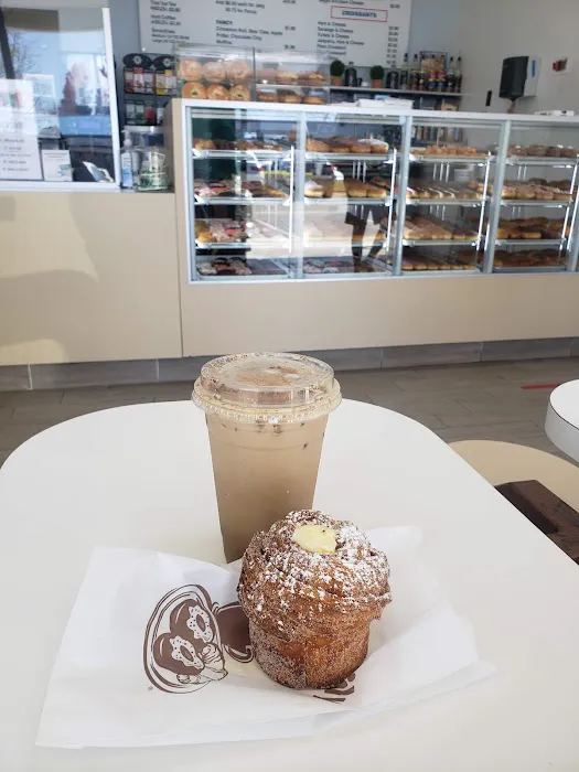 Dey's Doughnuts & Croissants Picture 1