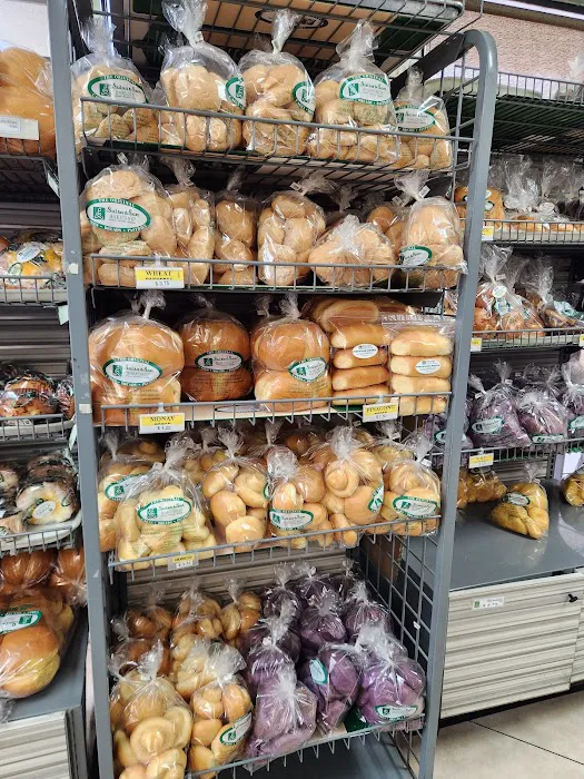 Luisa & Son Bake Shop Picture 3