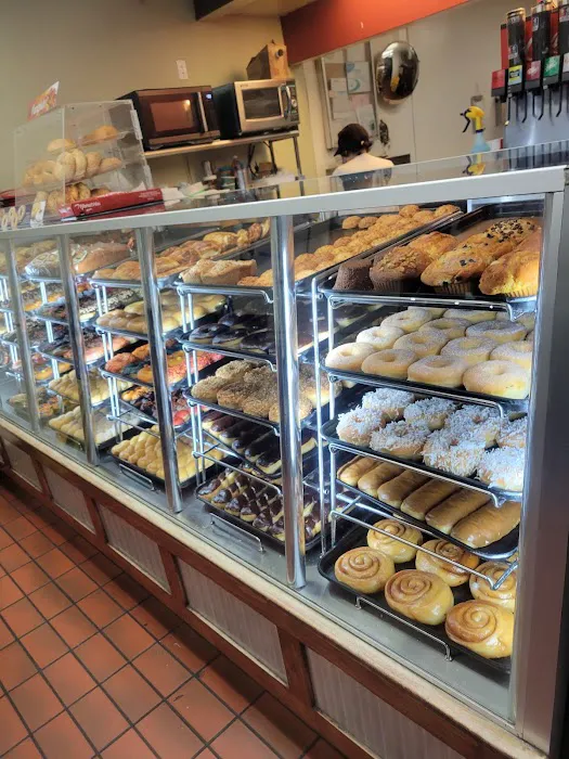 Yum Yum Donuts Picture 6