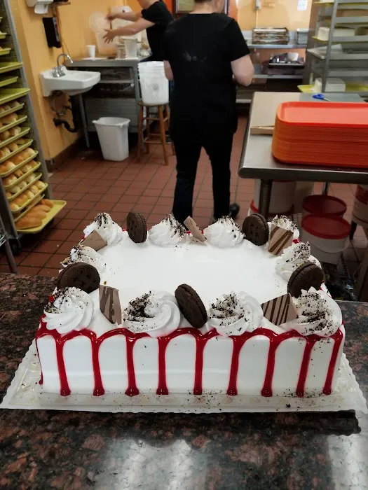 La Corona Bakery Picture 10