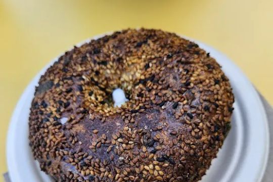 Mustard's Bagels