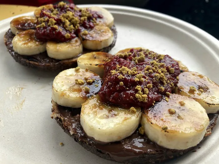 Mustard's Bagels Picture 4