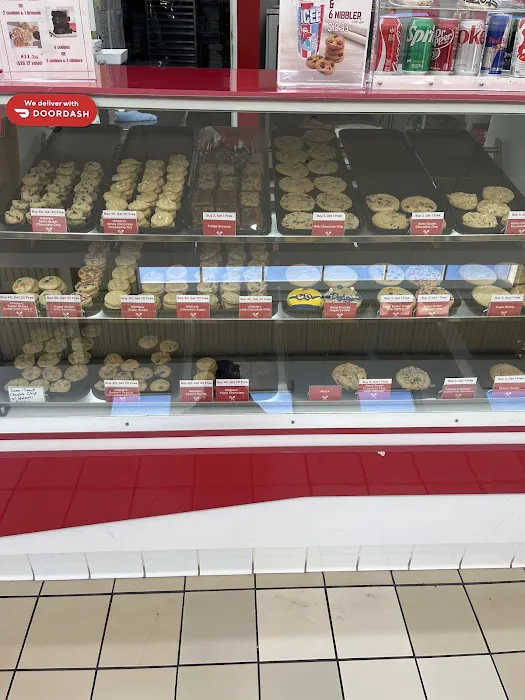 Mrs. Fields Cookies Picture 2