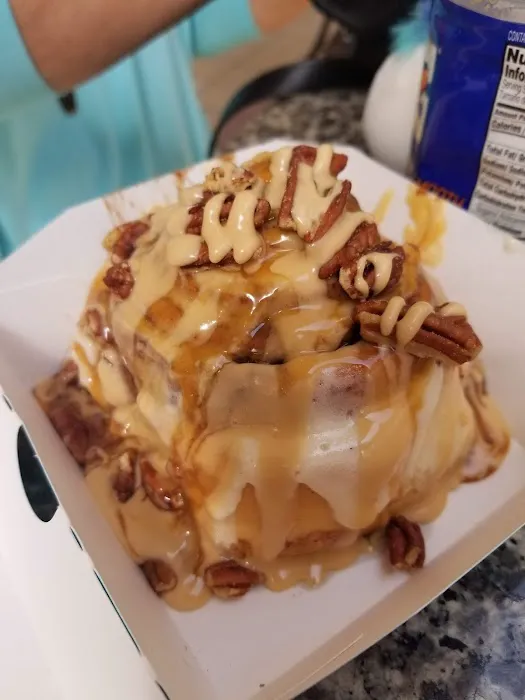 Cinnabon Picture 8