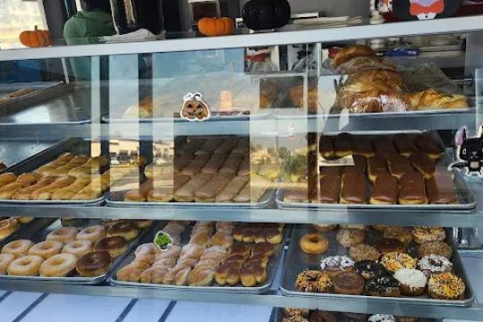 Dippity Donuts