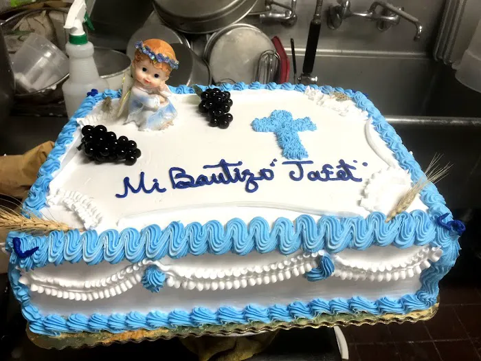 La Guadalupana Bakery Picture 6