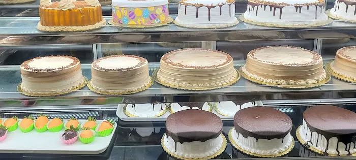 Lucero Bakery Picture 8