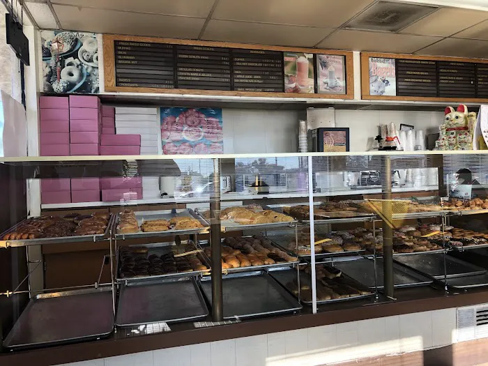 Downey Donuts Picture 2