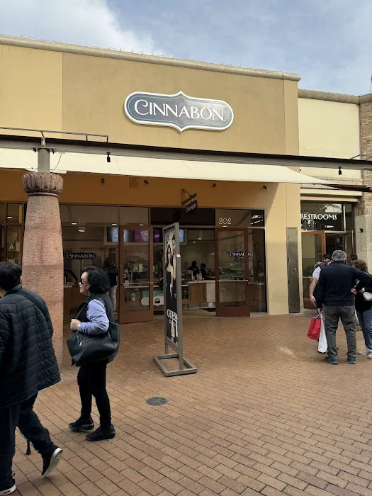 Cinnabon Picture 2