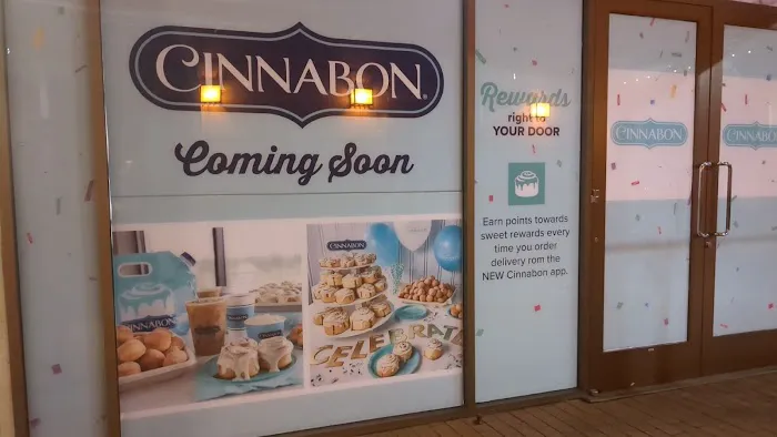 Cinnabon Picture 5
