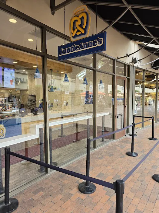 Auntie Anne's Picture 6