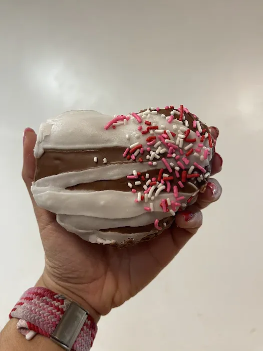 The Donut Palace Picture 1