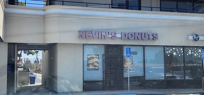 Nevin's Donut Shop Picture 1