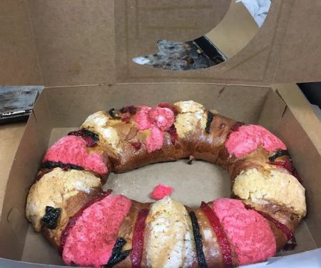 Panderia La Corona Bakery & Meat Market